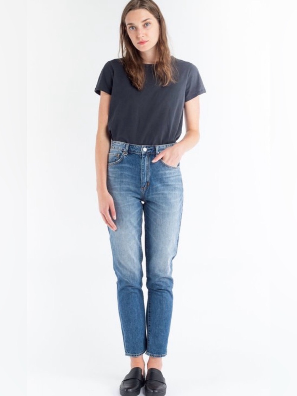 Neuw Lola Mom Super High-Rise Jeans - Zero Wash